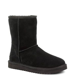 Koolaburra by UGG
Koola short bootie black size 10
